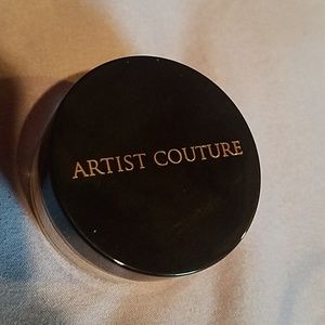 Artist Couture Diamond Glow Powder